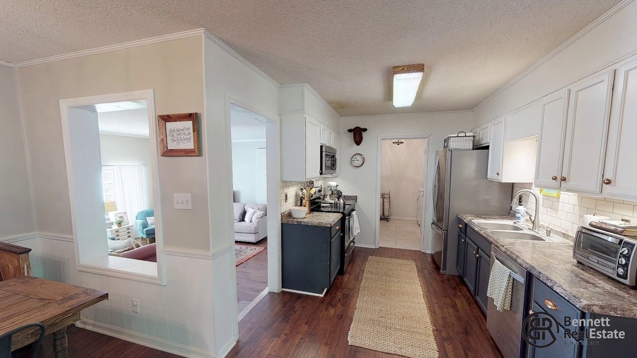 109 Lake View Drive Thomasville, GA 31792 YouTube