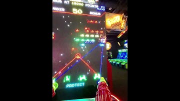 Space Invader Frenzy #arcade #arcadegame #luckystrike