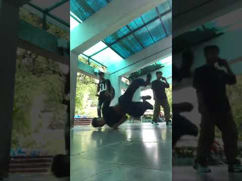 Tab Mail ?? #bboy #short #dance #bboysmilelil #shorts #youtubeshorts ￼