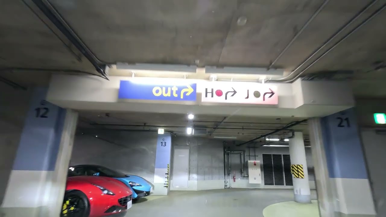 六本木ヒルズセンターループ・駐車場