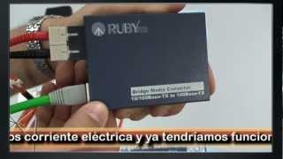 Transition Networks Networks 10/100 Bridging 10/100Base-TX to 100Base-FX Media Converter SBFTF1011-105 Conversor (Bridge) cobre a fibra FE-C130U