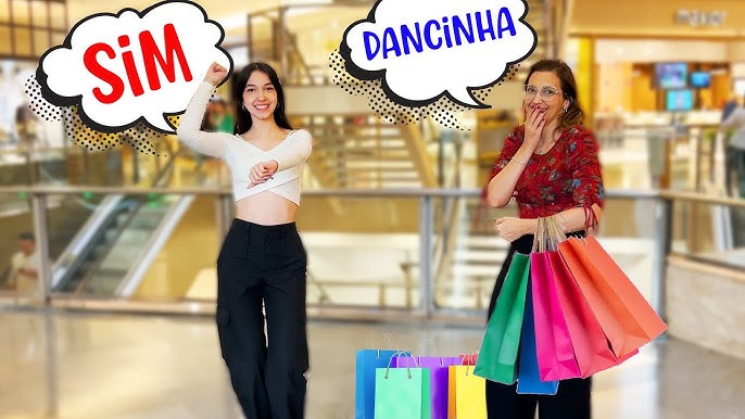 MINHA MÃE DISSE SIM PRA TUDO NO SHOPPING