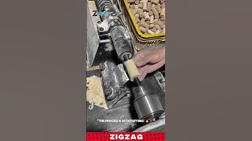 Precise & Fast Woodworking Machinery: Turning wooden cylinder into perfect handle in just seconds