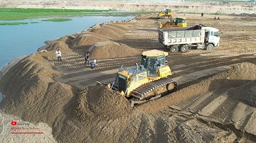 Mighty Powerful Bulldozers Easiest Push Moving Sand Most Suitable Shantui Dongfeng Dump Trucks