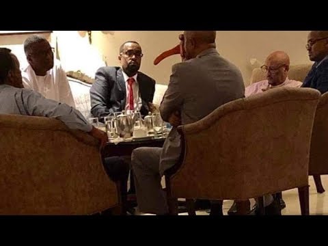 Cabdiraxman Cabdi Shakuur Oo La Kulmay Wasirka Arimaha Gudaha Somalilan Iyo Feysal Cali Waraabe