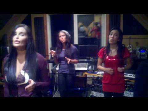 Female Acapella - "If Only You Knew" by the Black Pearls