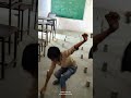 Bachcho ko bhut mja ara h game khelne m 