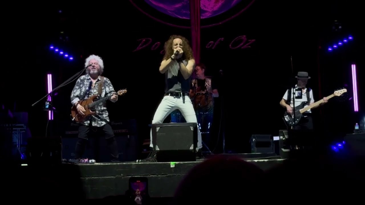 TOTO Performs ANGEL DON'T CRY Feat. Joseph Williams & Dennis Atlas on Vocals at Tampa AMPA 7/19/2025