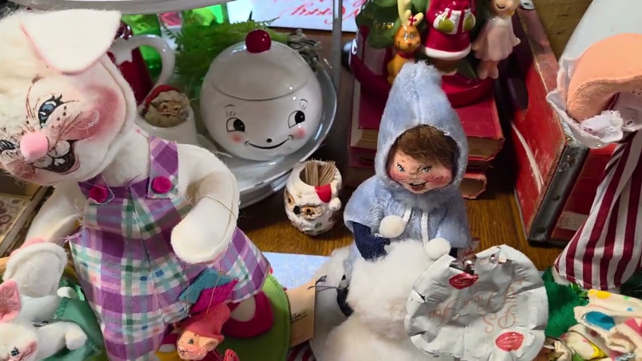 Подарочный набор от Тони и Грега @alittlecharmalotofsass6015, 26 декабря 2026 г. ❤️💜💚