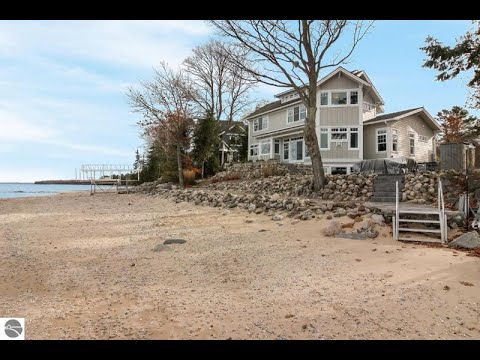 2755 Shore Wood Drive, Traverse City, MI home video tour