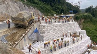 Update on the Jomba stone route today❗️The geotextile bag filling was slightly disturbed during t...