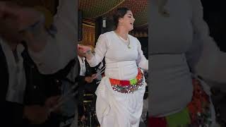 قصارة شعبية بحضور الفنان الداودي   انا مزاوك يالخوت                        سمعها