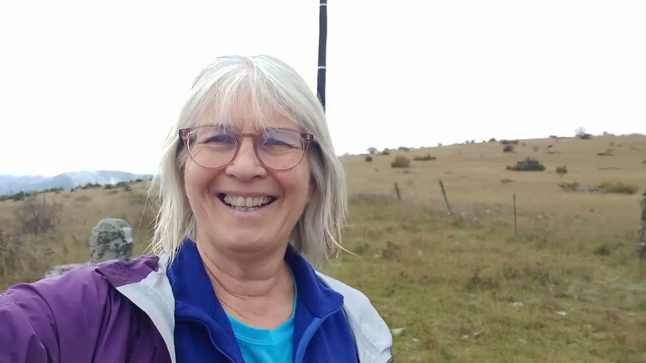 Tour du Causse Mejean,  jour 5: l'Hom/Hyelzas: brouillard sur le causse! 