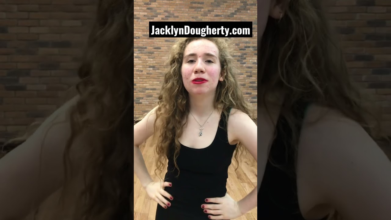 En Dehors Fifth Position 