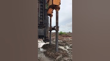 Khoan cọc xi măng đất