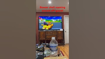 Mario Kart Double Dash - Bowser shell roaming around off guard! 🎮🏎️