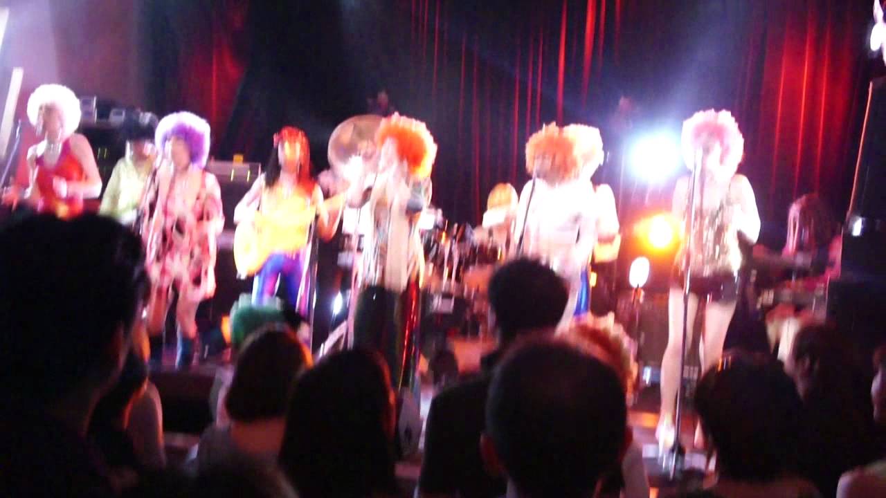 ZooLaZoo / Iwant Your Love (CHIC) YouTube