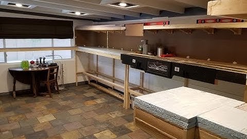 HO Scale model railroad benchwork construction. Layout part 3