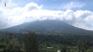 Gunung Merapi Tunjukan Aktivitasnya, Guguran Lava 11 Kali Keluar \u0026 Status Siaga 3 - iNews Pagi 16/11