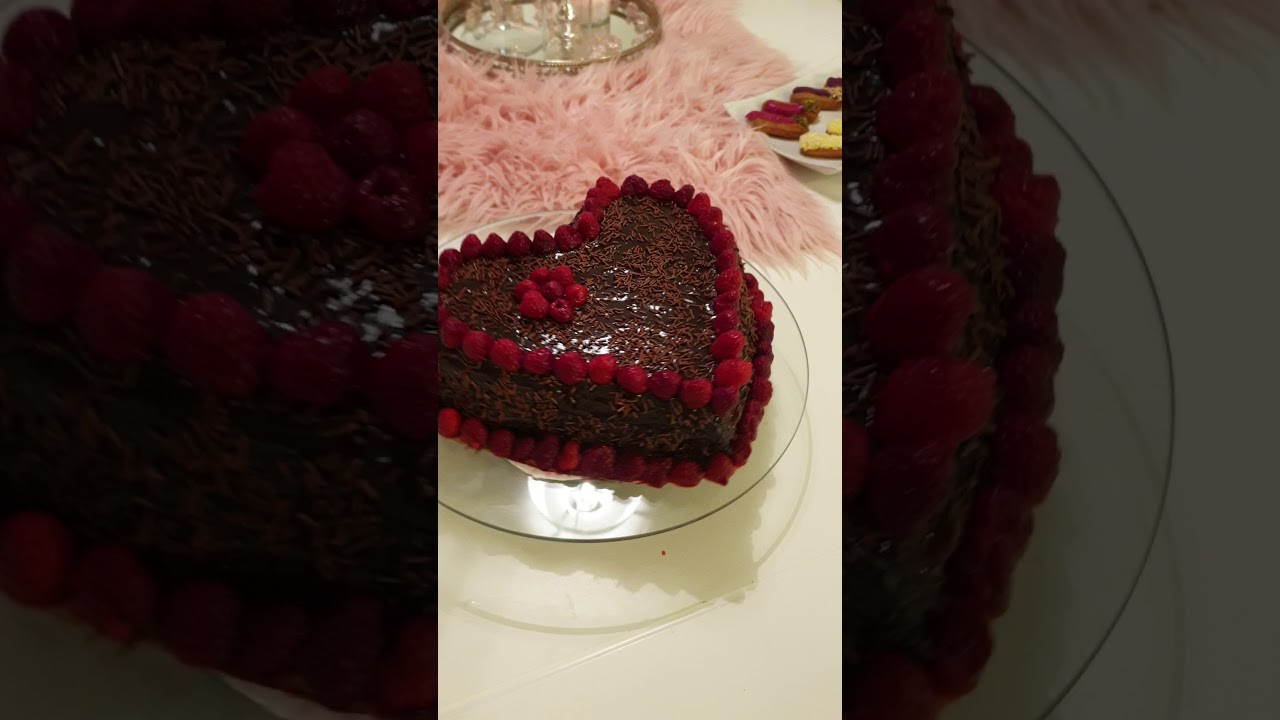 chocolate cake     kue  cokelat   