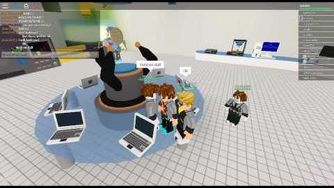 ROBLOX: Innovation Labs Part 1: Core Meltdown Escape!