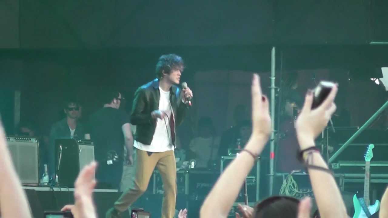 MGMT live - Kids (Lollapalooza Chile 2012)