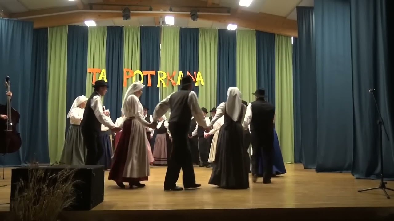 Kačo vijejo / Innerkrainer Schlangenrollen-Volkstanz