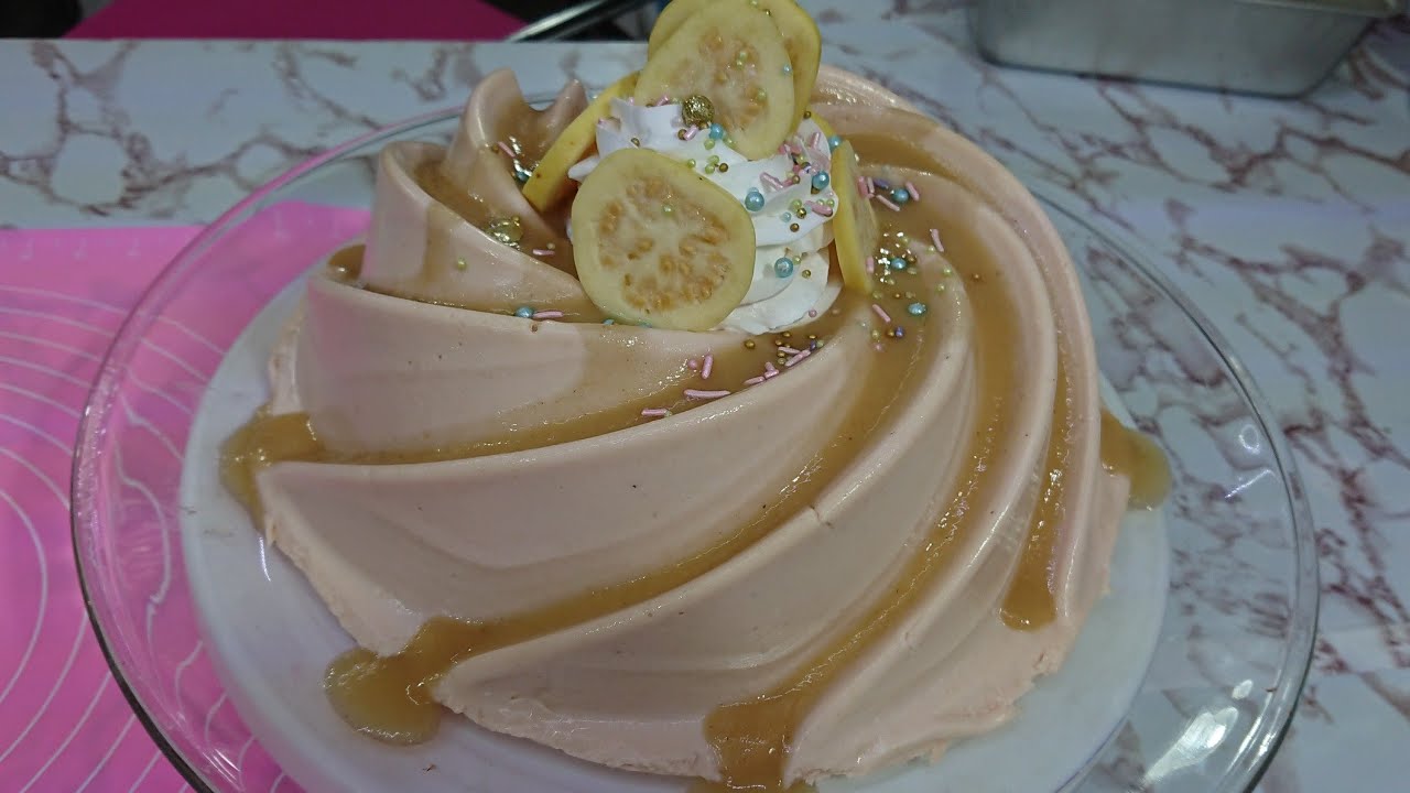 Gelatina de guayaba cremosa