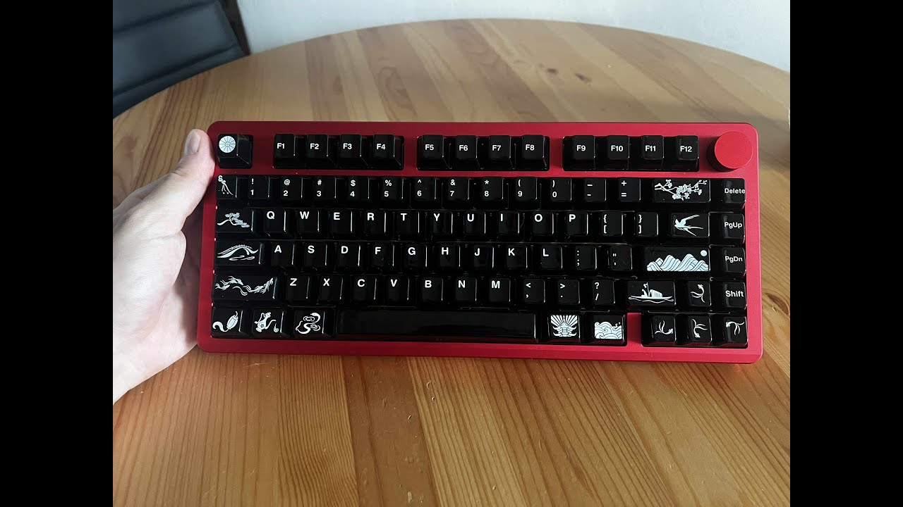 Leobog Hi8 SE l FR4 plate, Cerakey keycaps, HMX Xinhai l Soundtest