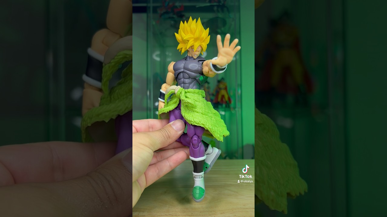 Dragonball super Broly. 