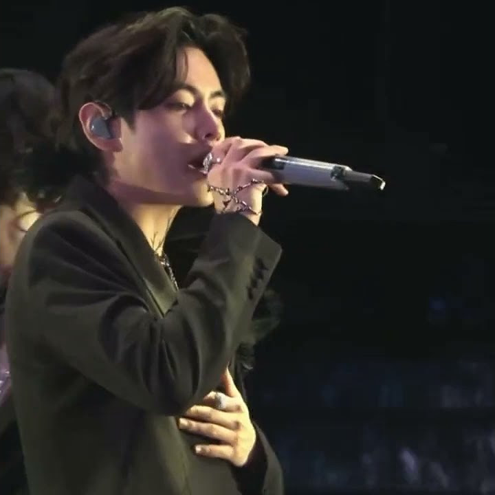 BTS PTD on Stage Online Concert | Fake Love #방탄소년단