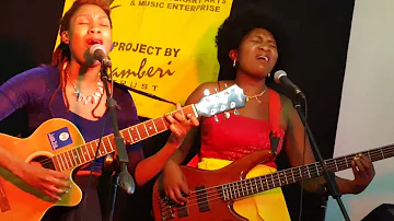 Clare Nyakujara & Edith WeUtonga - Bhururu