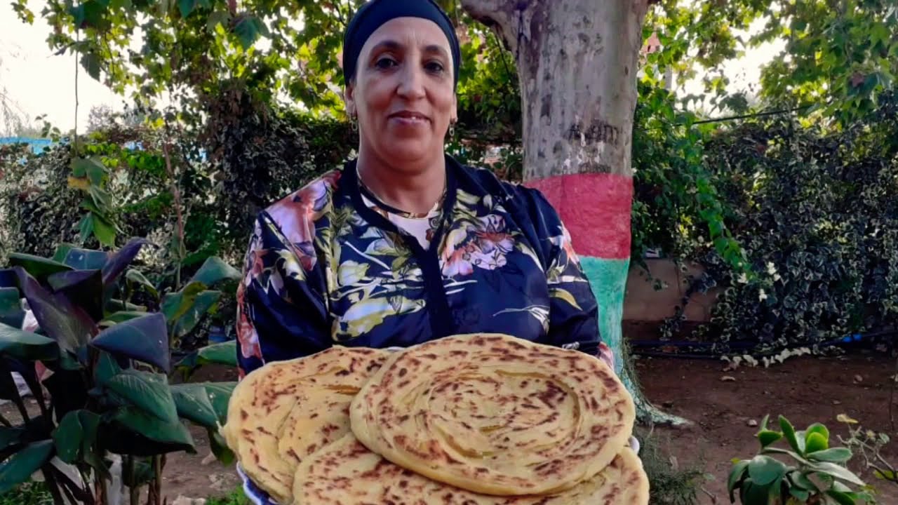 حرش او ملوي  بالسميدة  مورق  وبدون دقيق  من يديدات   لالة فاطمة لمراني