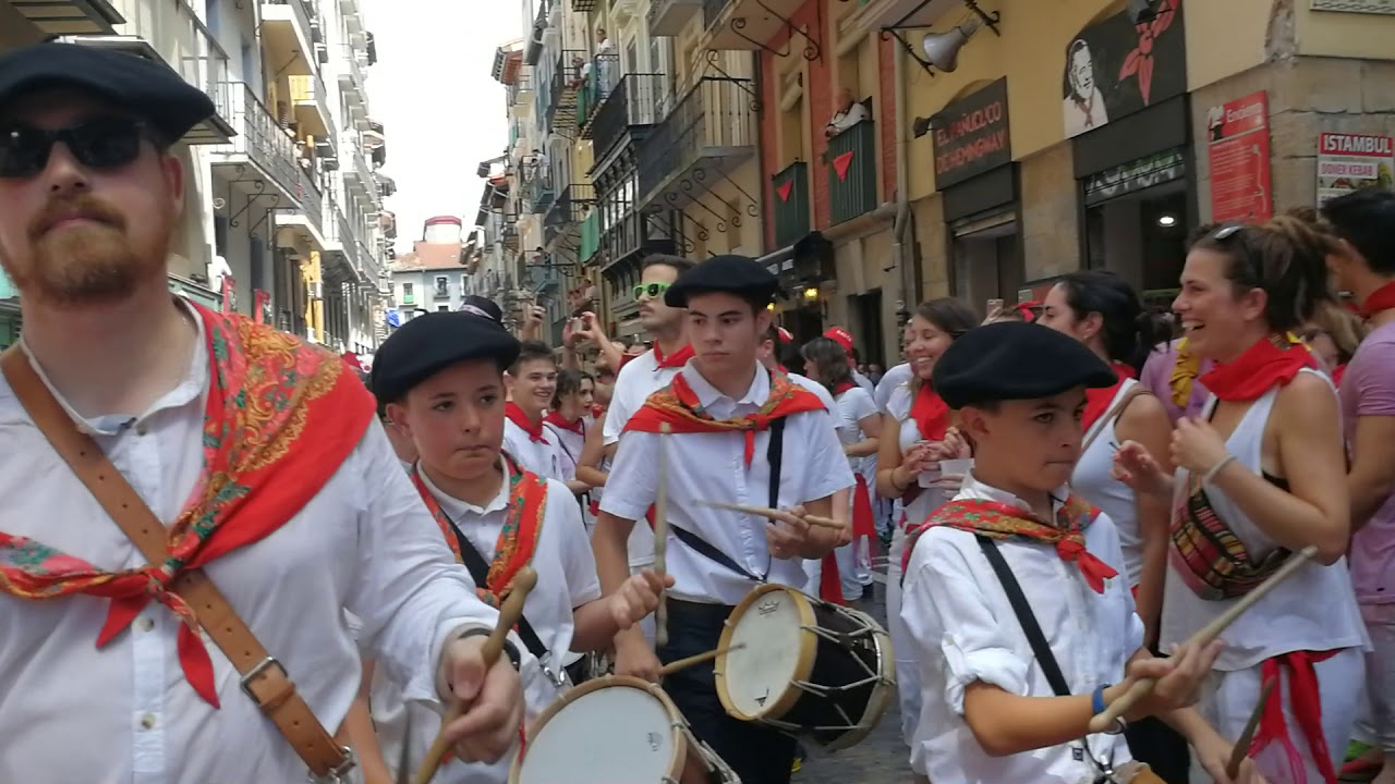 PAMPLONA EN FIESTAS YouTube PAMPLONA EN FIESTAS YouTube