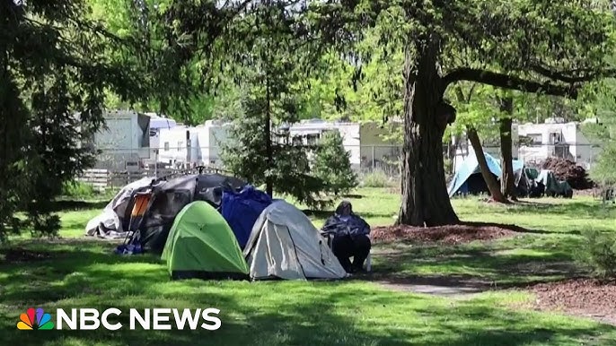 Supreme Court Weighs Whether Cities Can Punish Homeless For Camping In Public Spaces