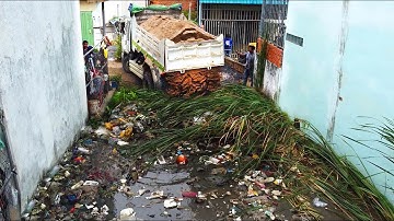First Start Amazing PROJECT!! LANDFILL Delete Garbage Trash In Flooded Area Use Dozer & 5Ton Truck.