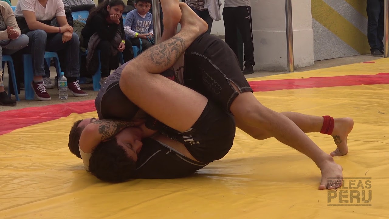 Ulises Almerini vs Stephano de la Vega. I Circuito Peruano de Grappling. Azul medianos. peleas de gallos 2018