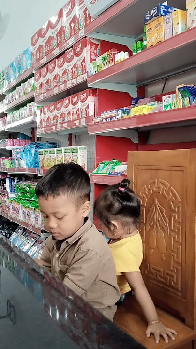 jaga Warung #dailyvlog #kegiataniburumahtanggadirumahkontrakan #iburumahtangga #shortsvideo