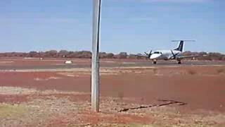 Skippers plane landing in Laverton, Australia