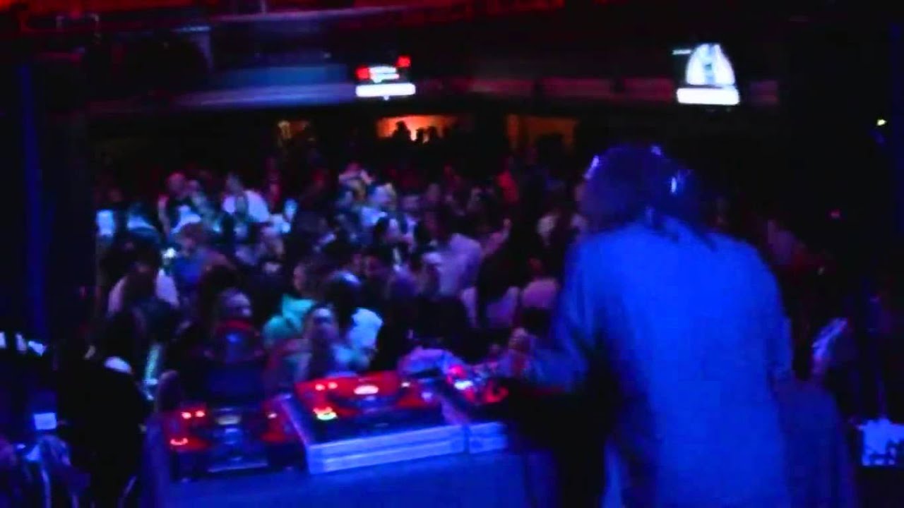 YouTube에서 Boogie Inc. + Milk. + G416 + No.19 pres. - OSUNLADE @ The Great Hall - PT.1 - Toronto - 04.01.10 보기 YouTube에서 Boogie Inc. + Milk. + G416 + No.19 pres. - OSUNLADE @ The Great Hall - PT.1 - Toronto - 04.01.10 보기