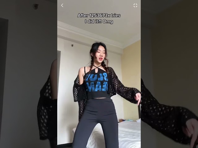 Hanni (New Jeans) head isolation challenge 😀 harder than it looks tho #newjeans_hanni #cookie #kpop class=