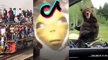 Drunk Alien Meme