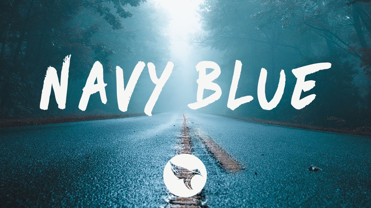 Charlotte Lawrence - Navy Blue (Lyrics)