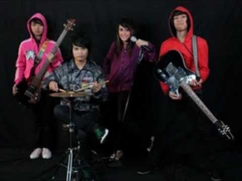 Omelette - Ternyata Kau Ingin Pergi Lirik.wmv