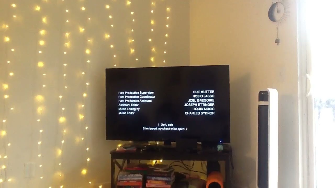 Garfiled grove katco kapital entertainment flower films olybomb productions Netflix (2017)