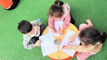 Làm hoa từ các nguyên vật liệu khác nhau