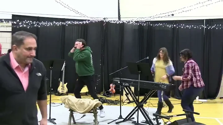 12/22/24 The Look of Christmas (Luke 2, Matthew 2, Mark 10)