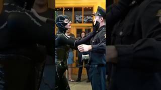 Catwoman Fights Police on Main Street | Warner Bros Movie World