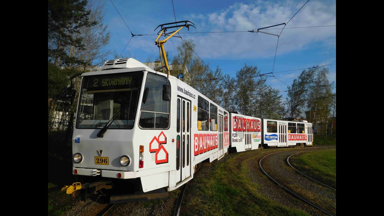Plzeň TRAM - Výjezd z vozovny Slovany