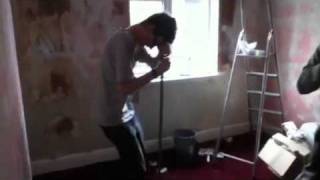 Noah faceplants ladder